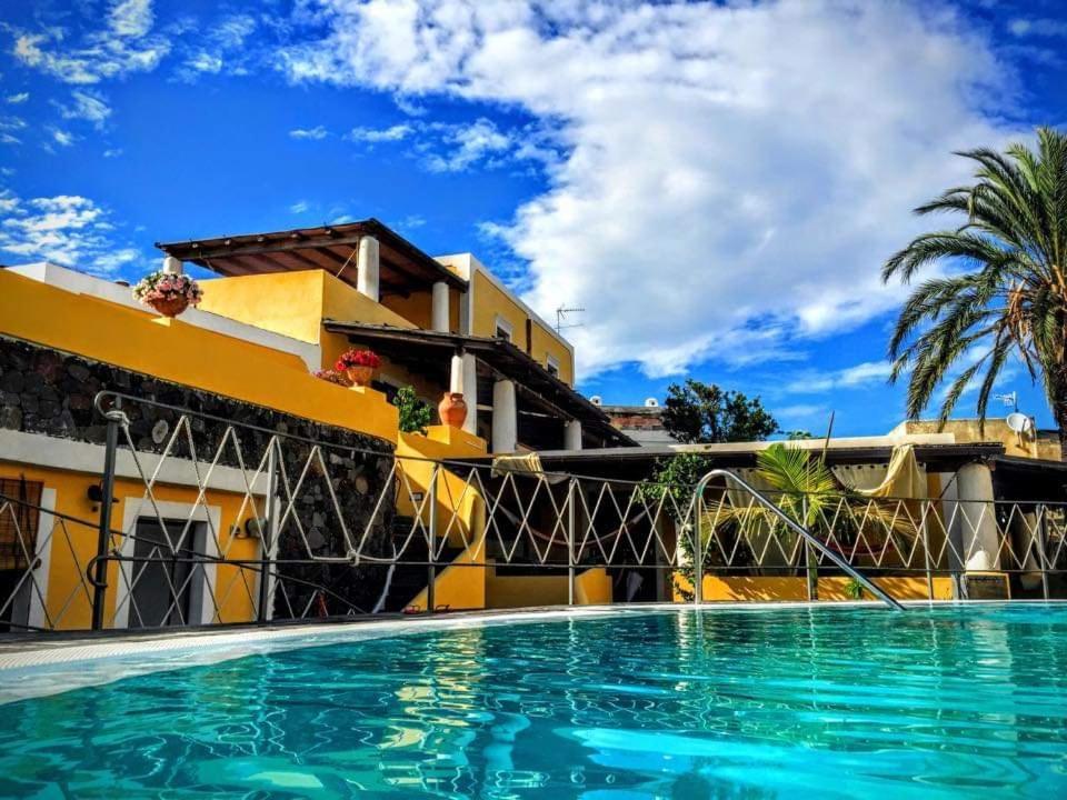 Hotel Arcangelo - Salina Санта-Марина-Салина Экстерьер фото