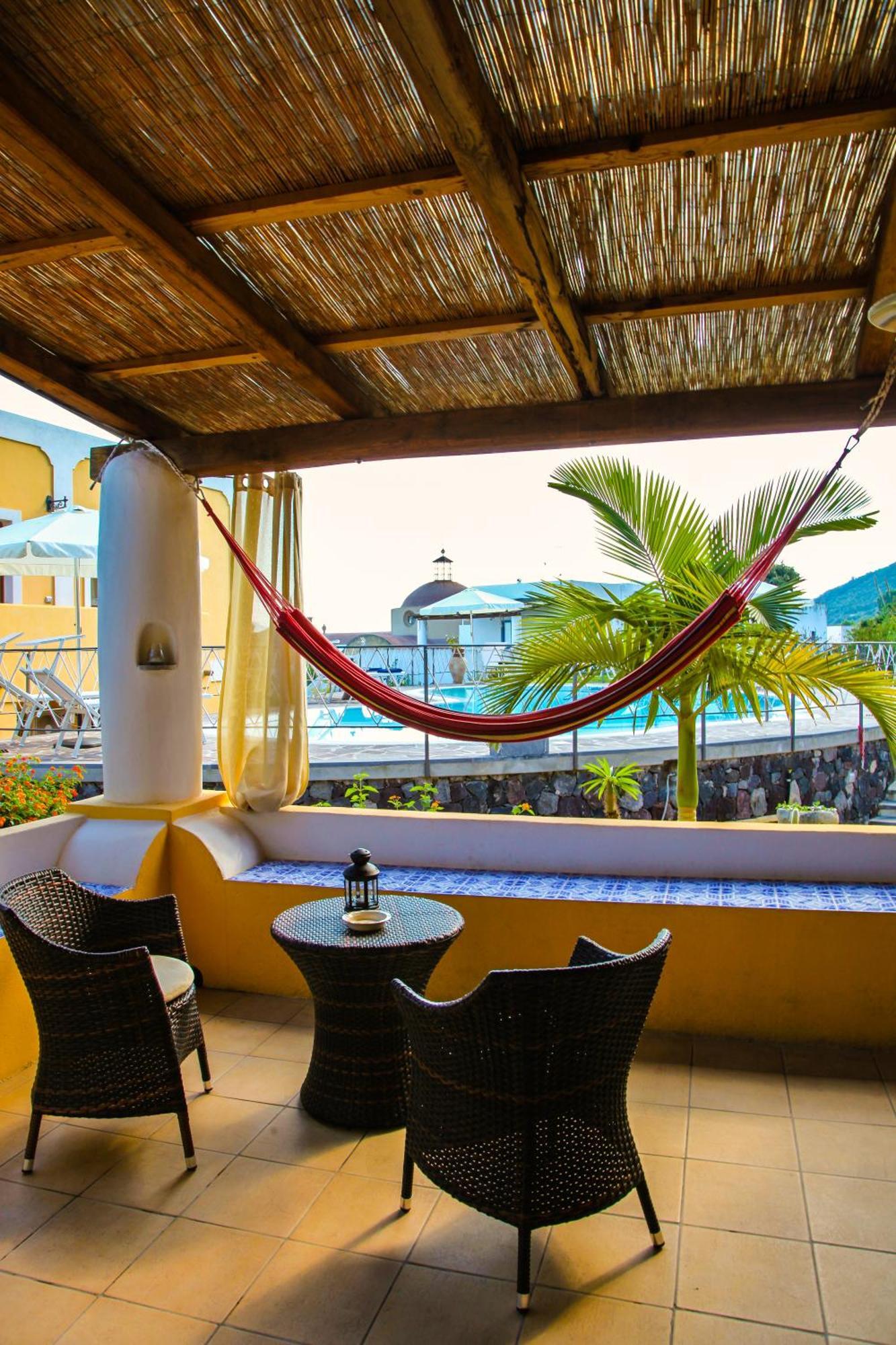 Hotel Arcangelo - Salina Санта-Марина-Салина Экстерьер фото