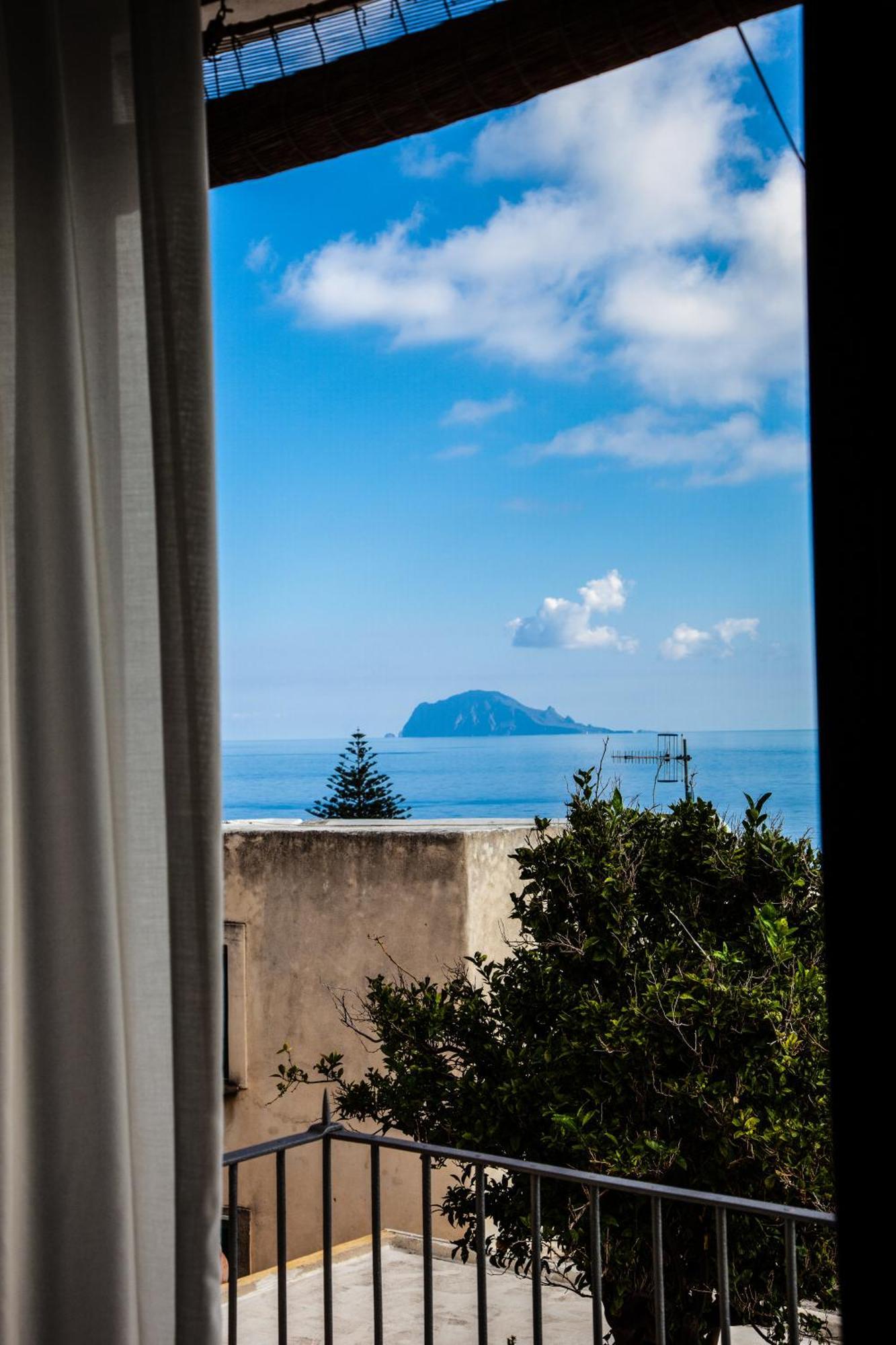 Hotel Arcangelo - Salina Санта-Марина-Салина Экстерьер фото