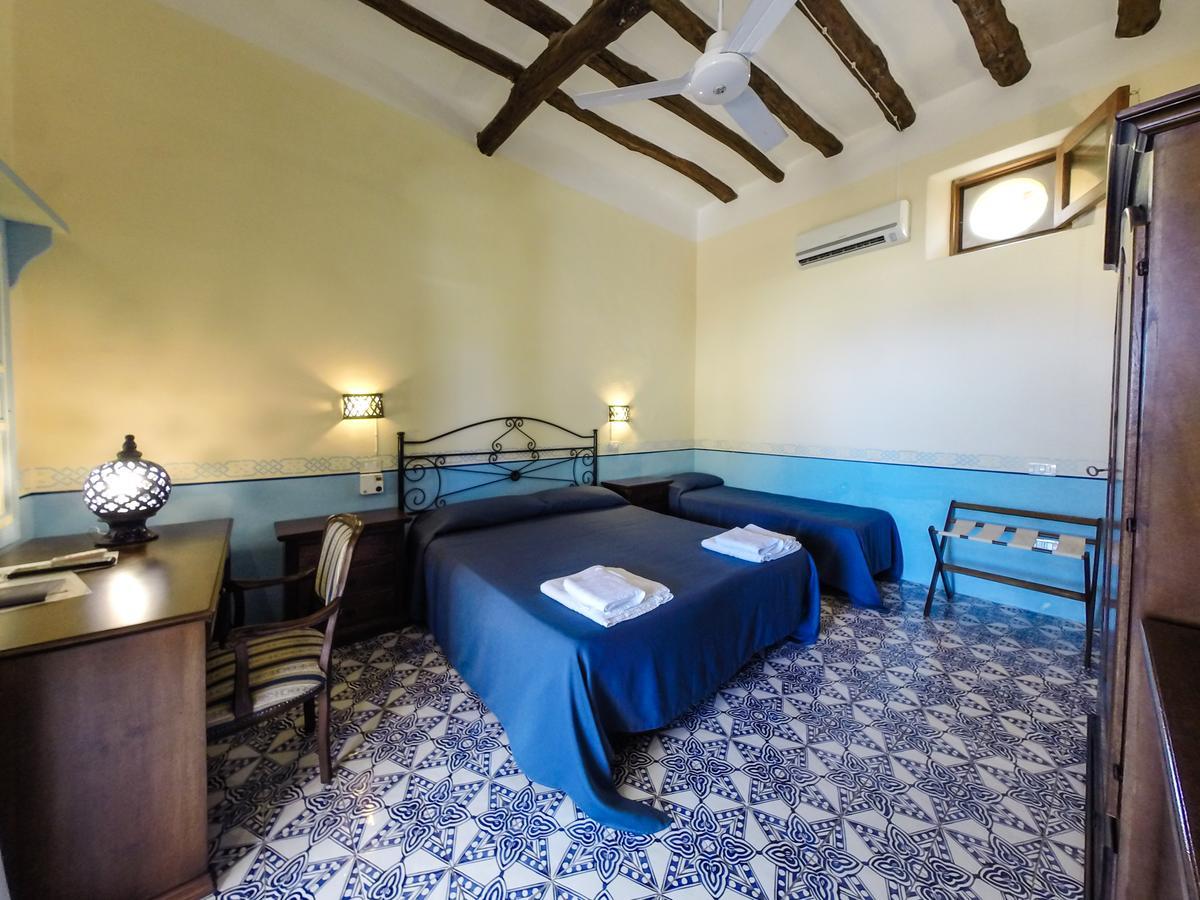 Hotel Arcangelo - Salina Санта-Марина-Салина Экстерьер фото